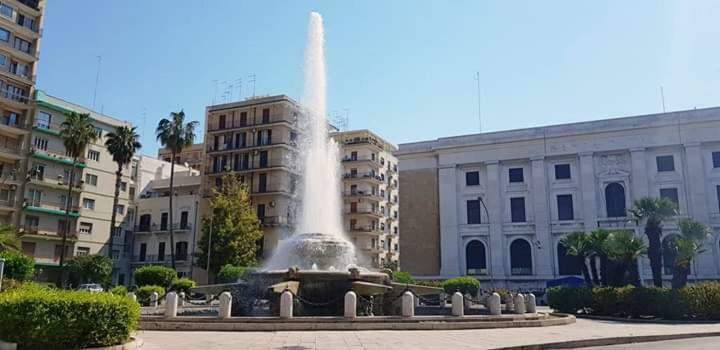 Al Molo Sant'Eligio Otel Taranto Dış mekan fotoğraf