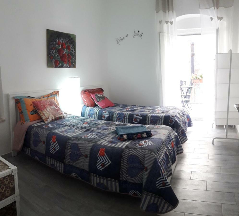 Al Molo Sant'Eligio Otel Taranto Dış mekan fotoğraf