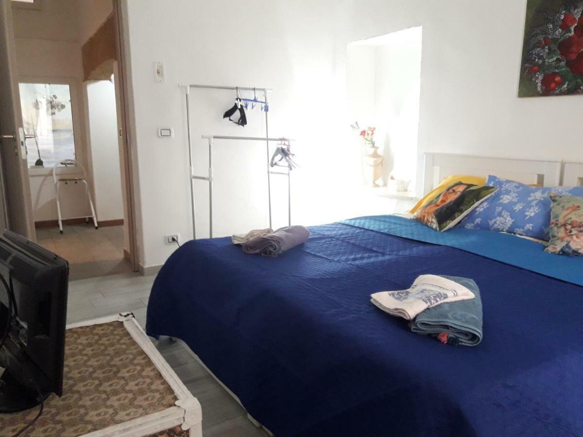 Al Molo Sant'Eligio Otel Taranto Dış mekan fotoğraf