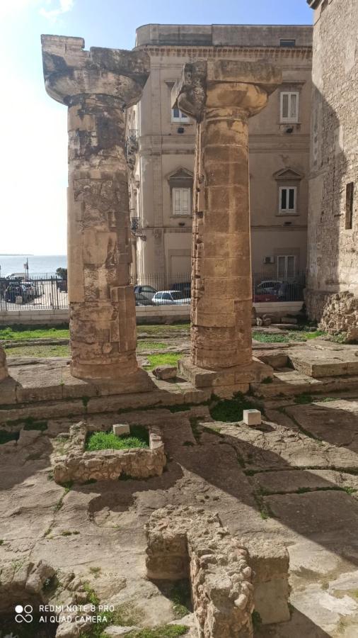 Al Molo Sant'Eligio Otel Taranto Dış mekan fotoğraf